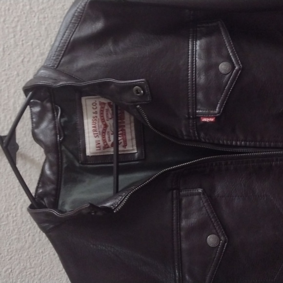 Levi's Black Faux Leather Bomber Jacket Men's Size Small - Picture 2 of 5